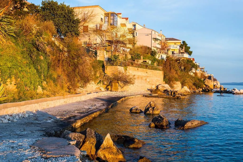 Tomo Apartment Stobrec Croatia