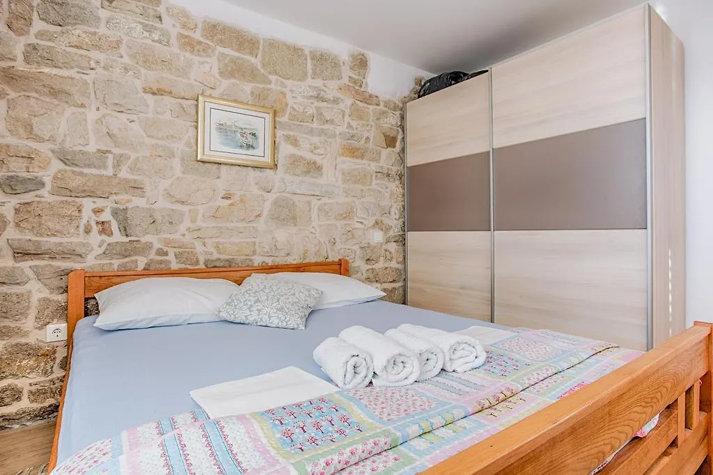 Tomo Apartment Stobrec